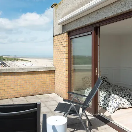 Superb Penthouse Seaview Near Apartmán Bruggy